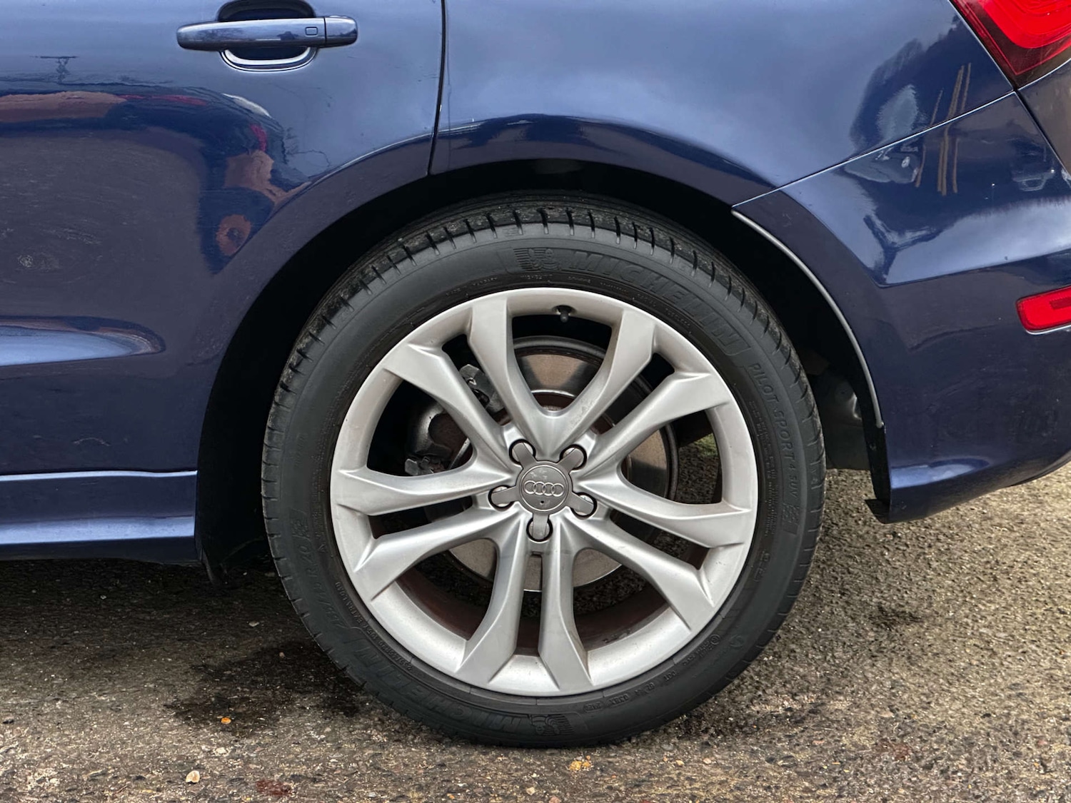 Used Audi Q5 2013 for sale - 76977389: Photo 41