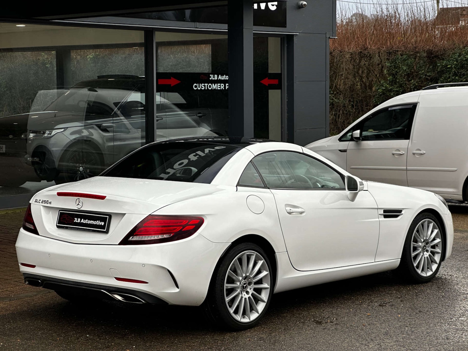 Used Mercedes-Benz SLC 2017 for sale - 77173431: Photo 6