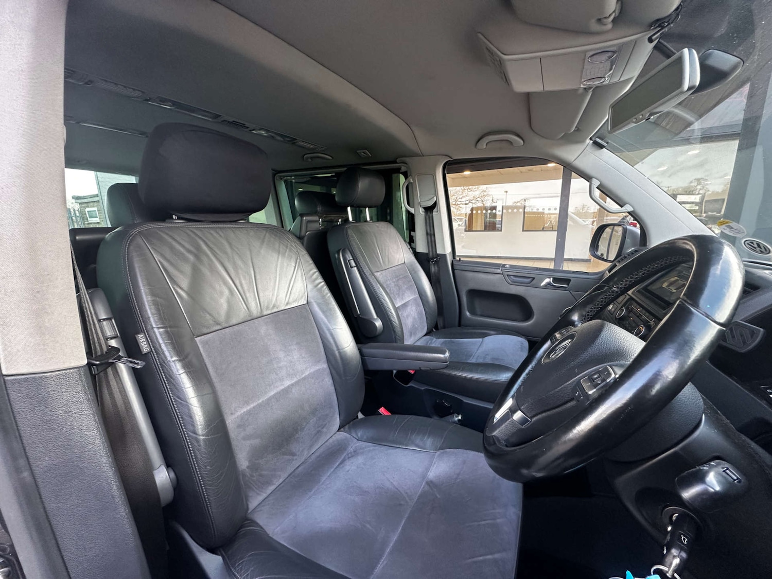 Used Volkswagen Caravelle 2010 for sale - 77312218: Photo 20