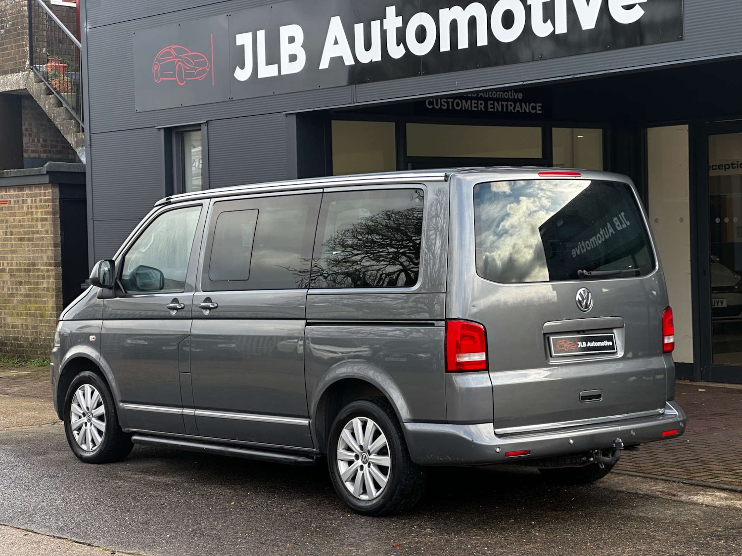 Used Volkswagen Caravelle 2010 for sale - 77312218: Photo 7