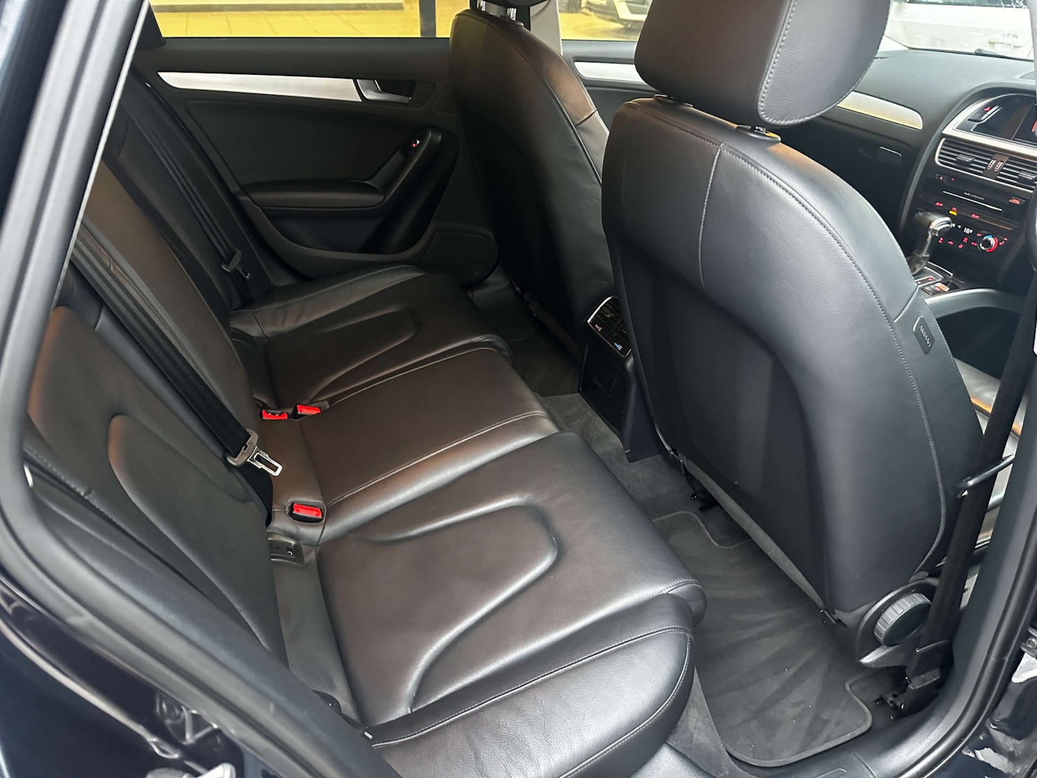 Used Audi A4 2015 for sale - 76914445: Photo 20