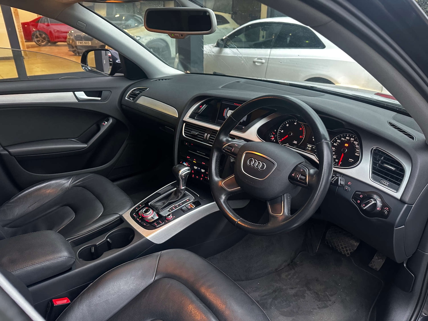 Used Audi A4 2015 for sale - 76914445: Photo 3