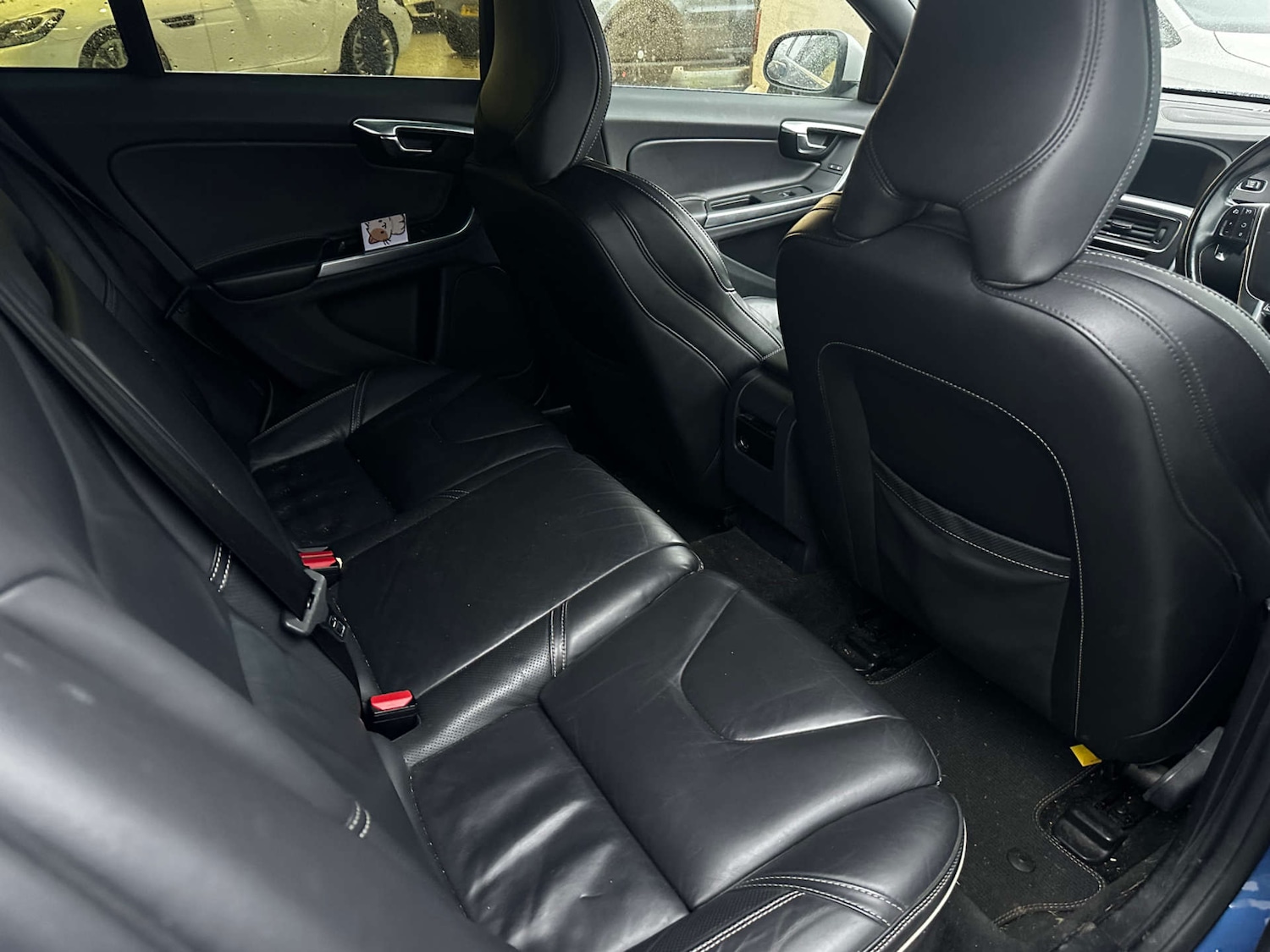 Used Volvo V60 2018 for sale - 77313736: Photo 9