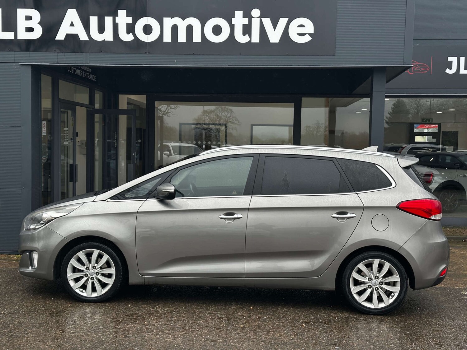 Used Kia Carens 2015 for sale - 77523403: Photo 15