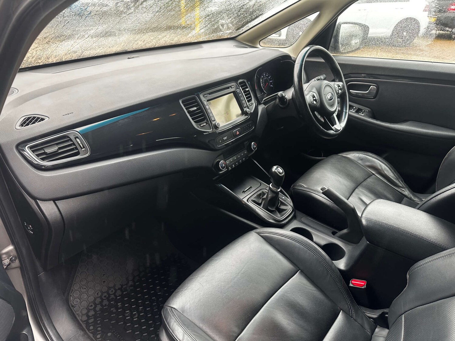 Used Kia Carens 2015 for sale - 77523403: Photo 17