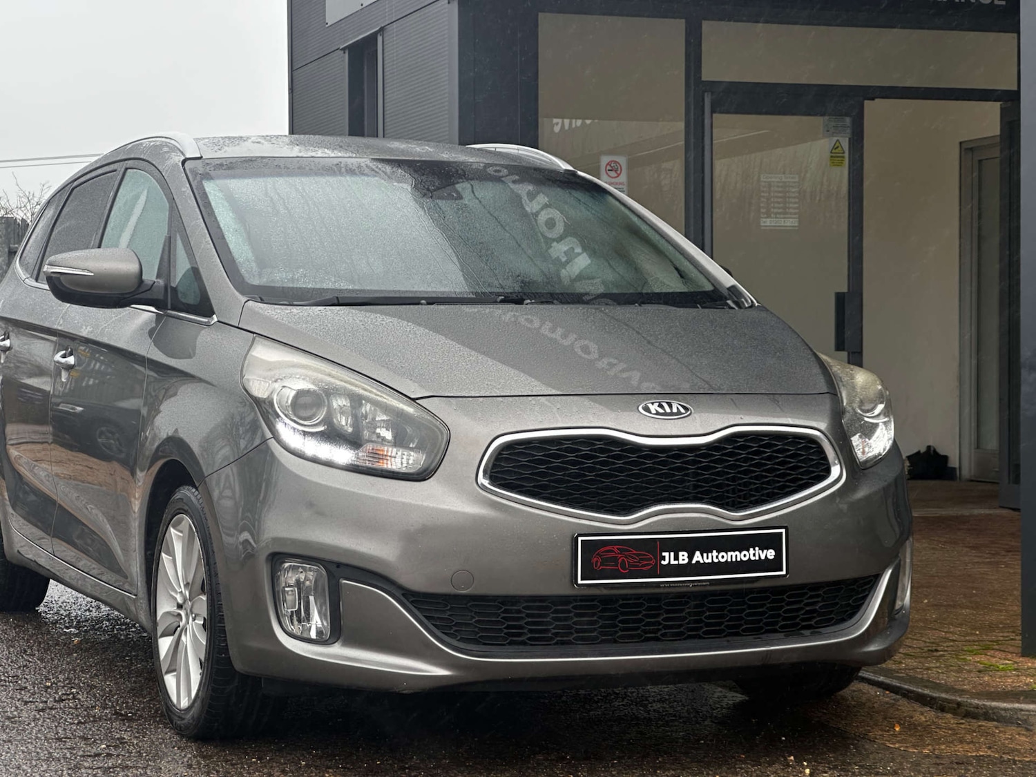 Used Kia Carens 2015 for sale - 77523403: Photo 5