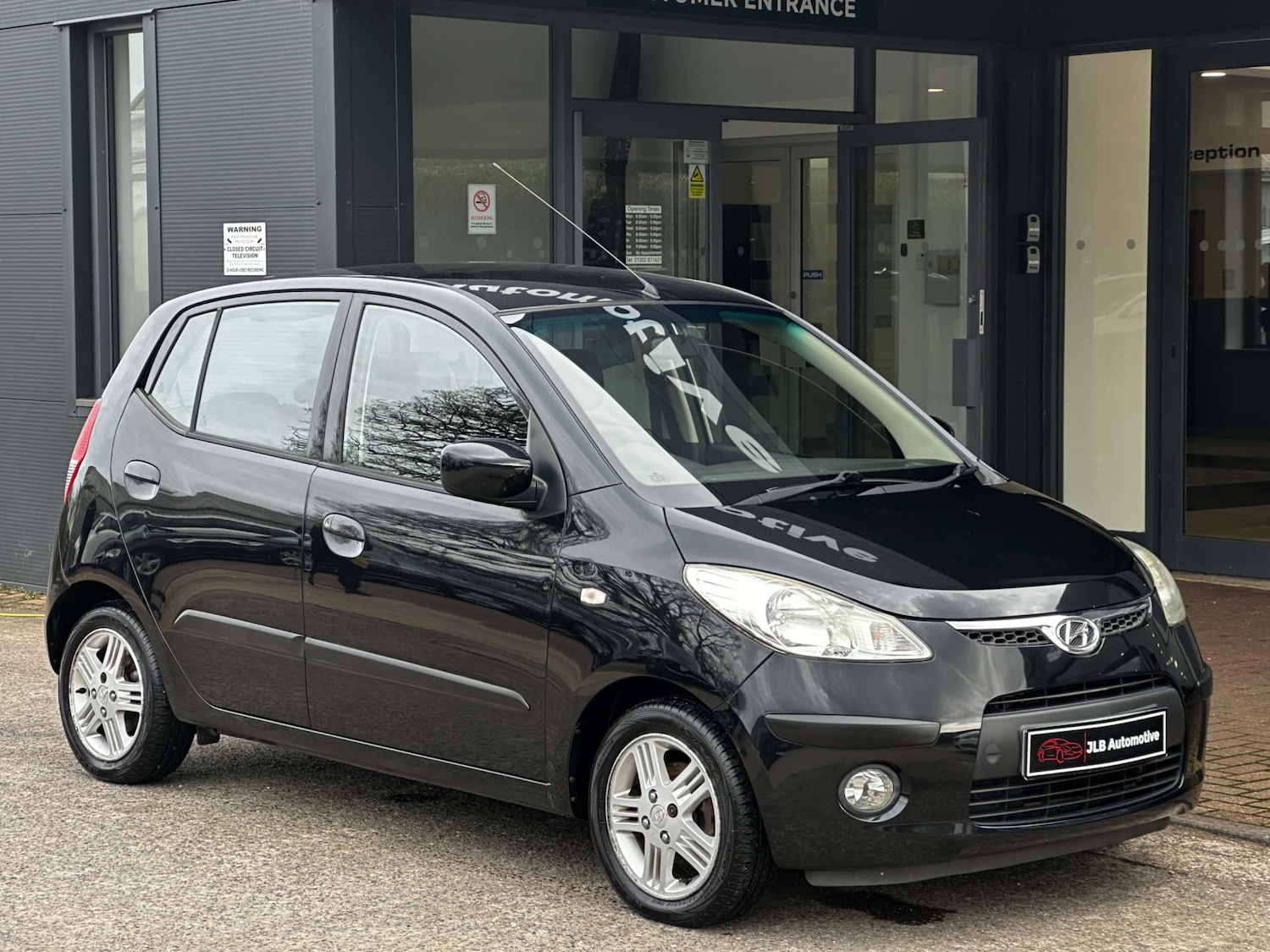 Used Hyundai i10 2009 for sale - 77888881: Photo 2