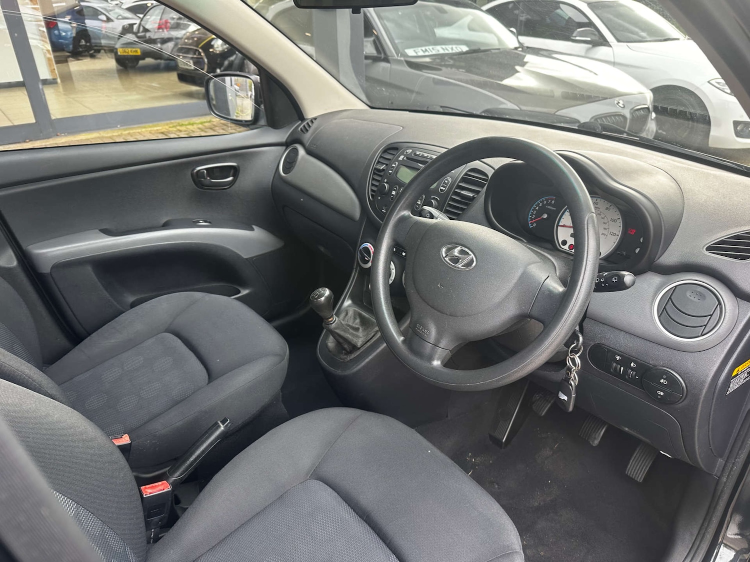 Used Hyundai i10 2009 for sale - 77888881: Photo 3