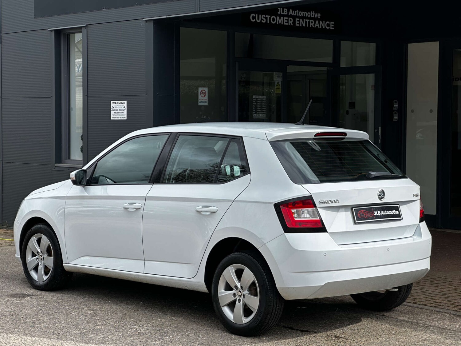Used Skoda Fabia 2018 for sale - 77888886: Photo 7