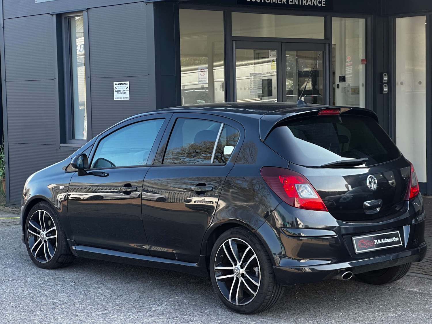 Used Vauxhall Corsa 2013 for sale - 77903089: Photo 6