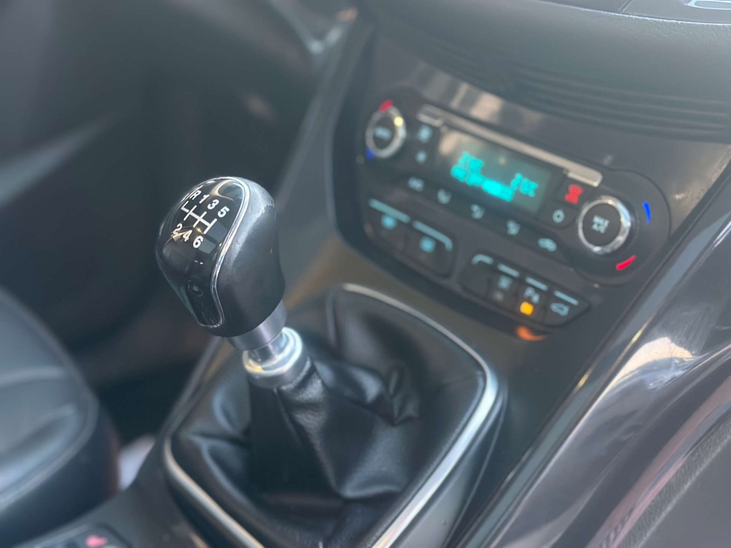 Used Ford Kuga 2015 for sale - 77673743: Photo 14