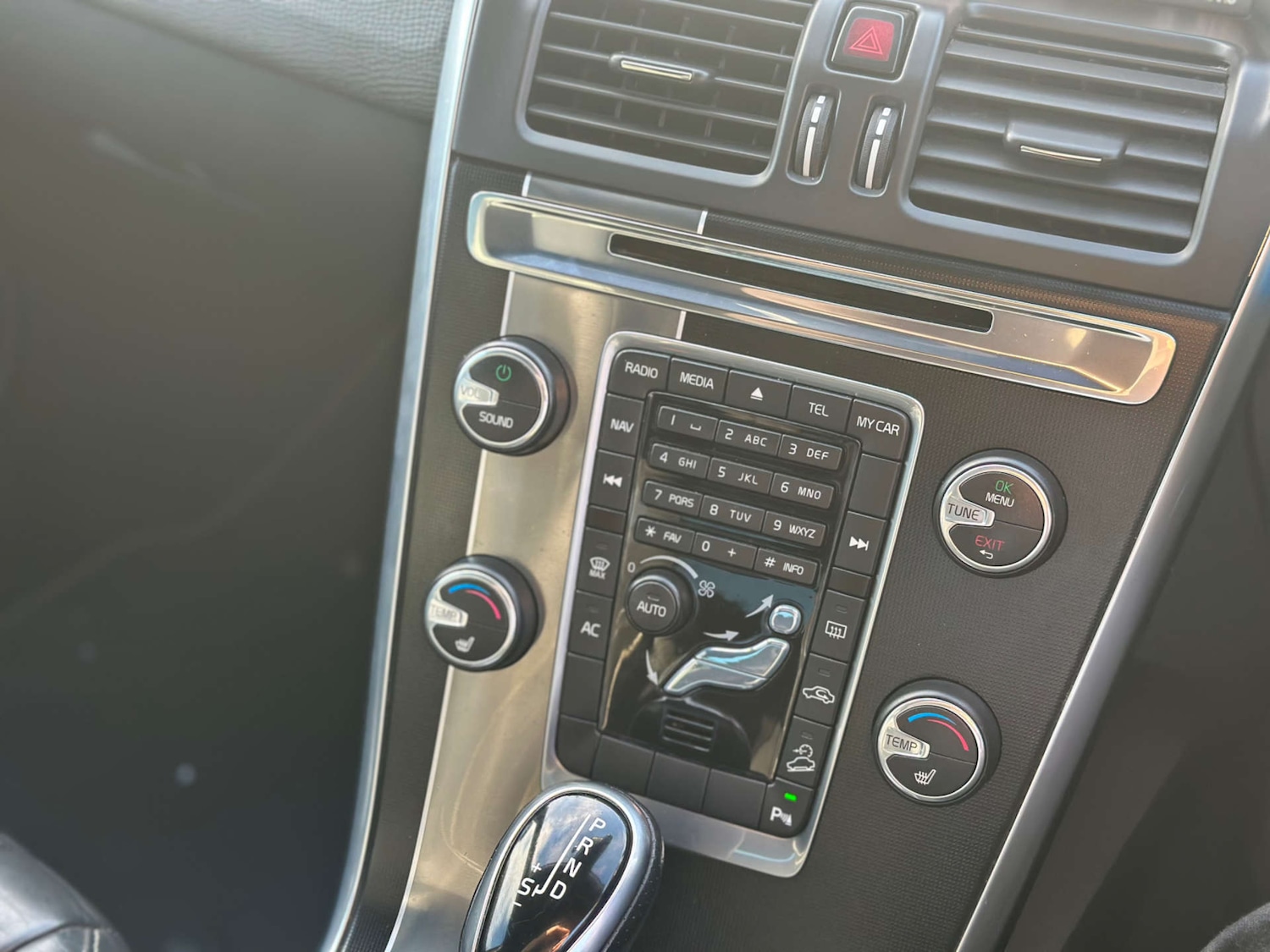 Used Volvo XC60 2013 for sale - 76696673: Photo 17