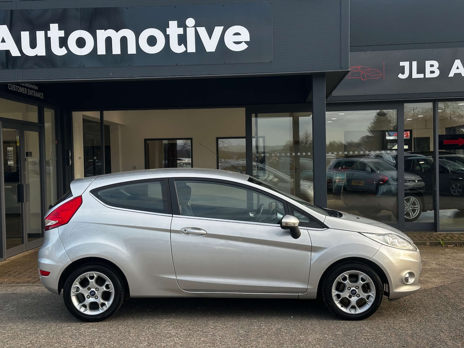 Used Ford Fiesta 2012 for sale - 77745487: Photo 10