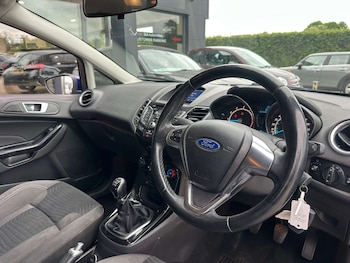 Used Ford Fiesta 2016 for sale - 78506150: Photo