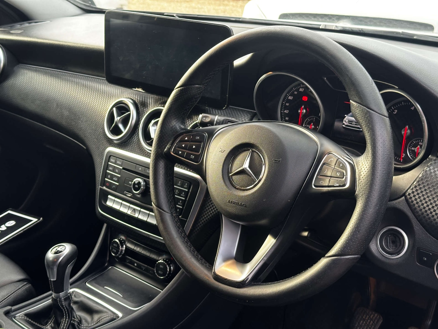 Used Mercedes-Benz A-Class 2016 for sale - 77547651: Photo 4