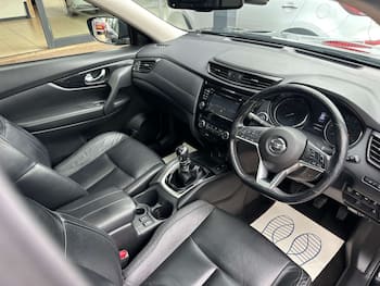 Used Nissan X-Trail 2018 for sale - 79817654: Photo