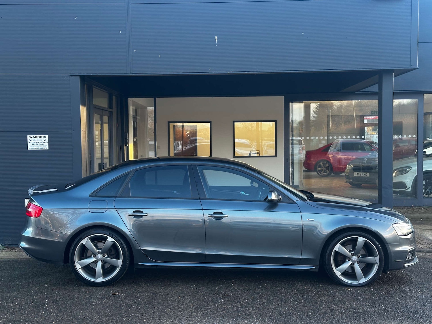 Used Audi A4 2013 for sale - 76830076: Photo 10