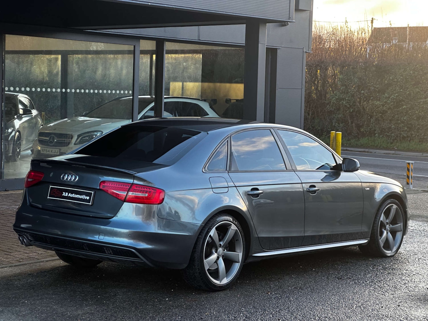Used Audi A4 2013 for sale - 76830076: Photo 11
