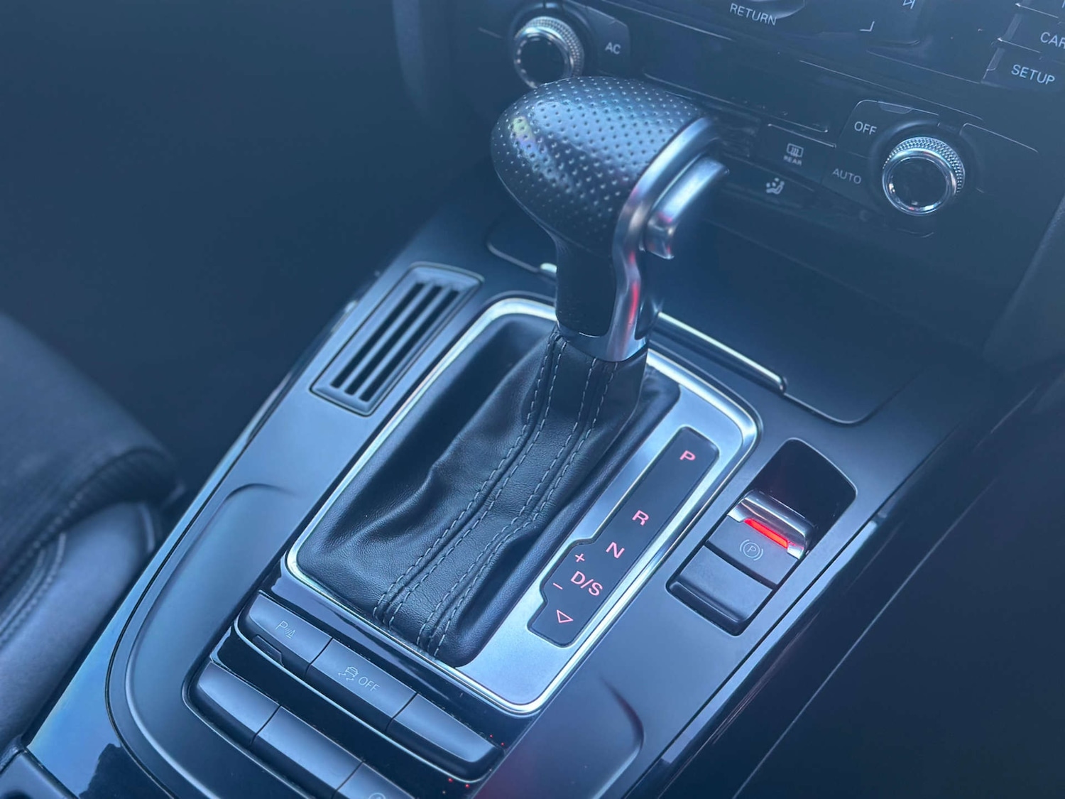 Used Audi A4 2013 for sale - 76830076: Photo 15