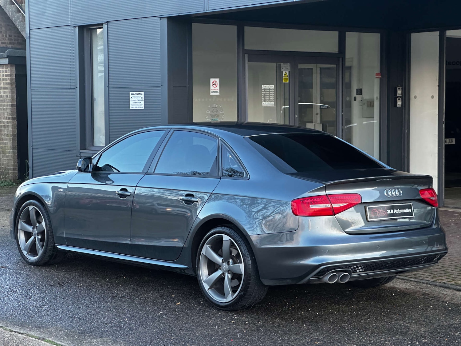 Used Audi A4 2013 for sale - 76830076: Photo 7