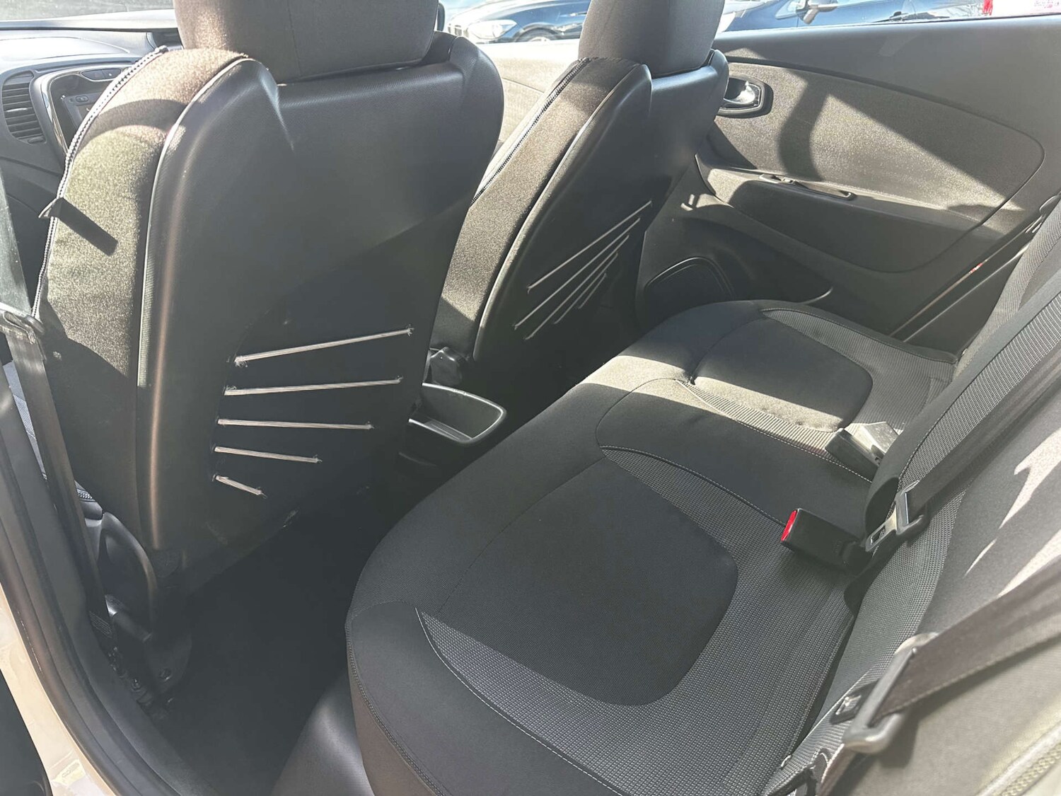 Used Renault Captur 2016 for sale - 77673740: Photo 17