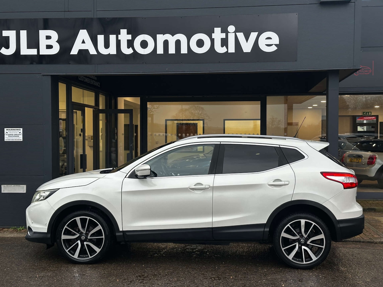 Used Nissan Qashqai 2014 for sale - 77545049: Photo 12