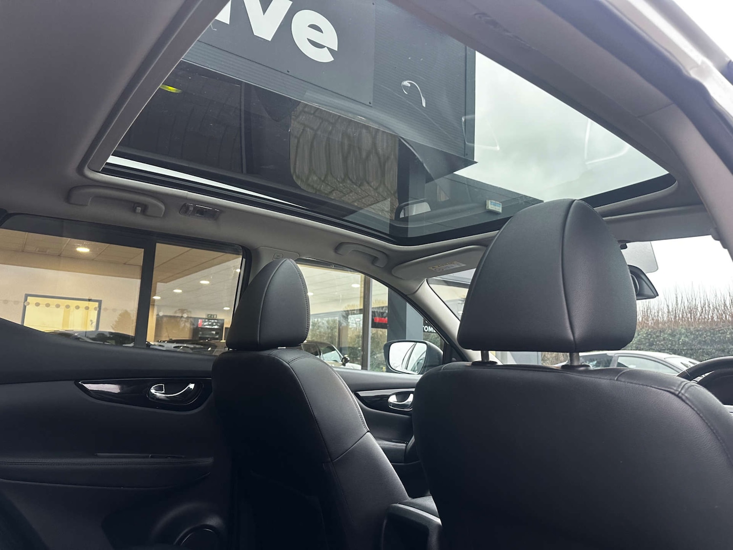 Used Nissan Qashqai 2014 for sale - 77545049: Photo 17