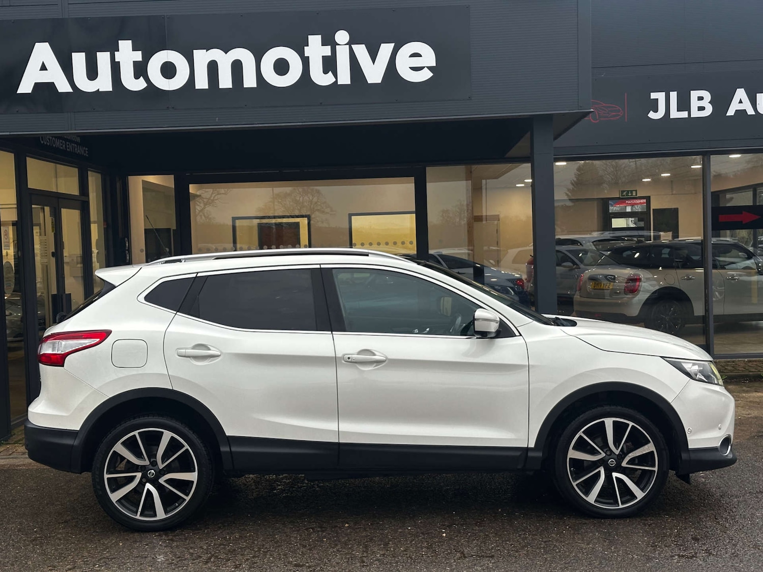 Used Nissan Qashqai 2014 for sale - 77545049: Photo 5