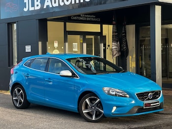 Used Volvo V40 2014 for sale - 77547647: Photo