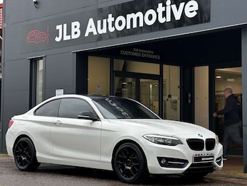 Used BMW 2 Series 2014 for sale - 77888797: Photo