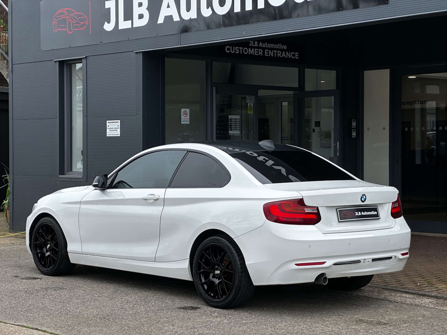 Used BMW 2 Series 2014 for sale - 77888797: Photo 7