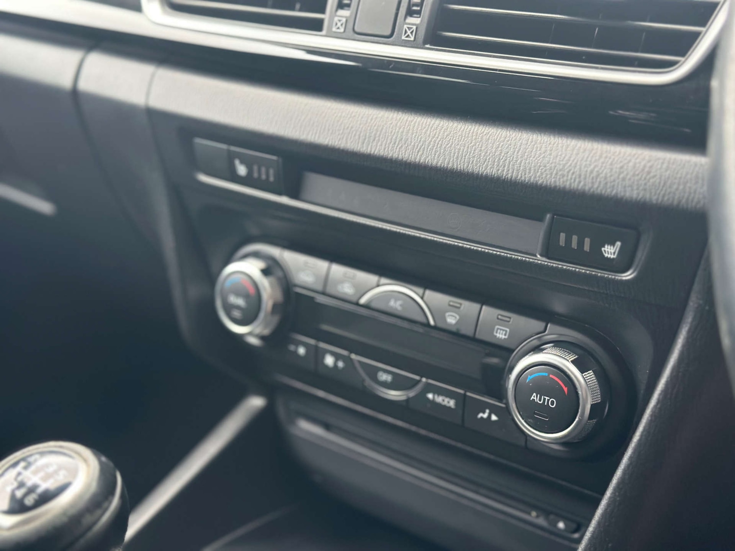 Used Mazda Mazda3 2015 for sale - 77173427: Photo 11