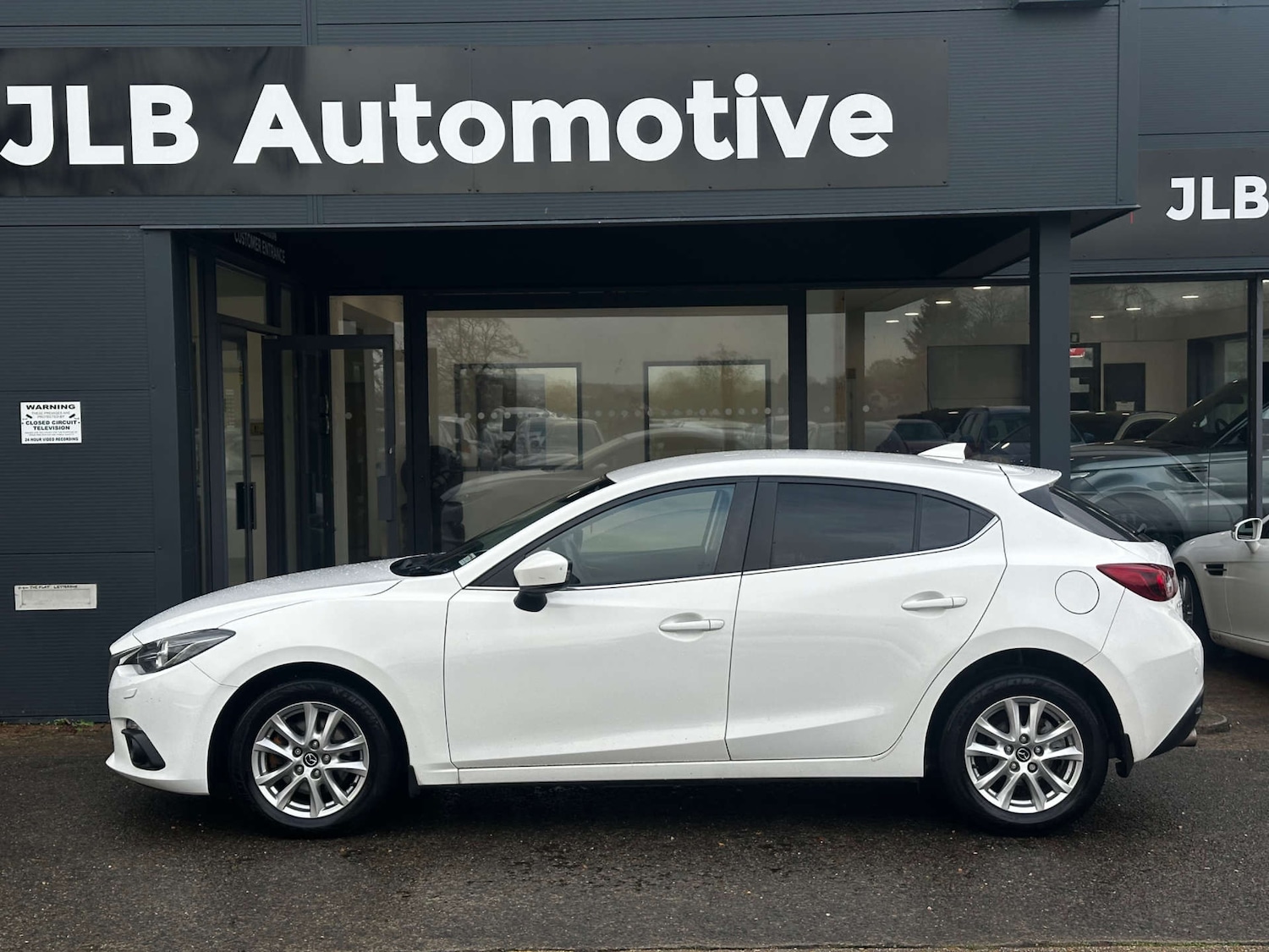 Used Mazda Mazda3 2015 for sale - 77173427: Photo 5