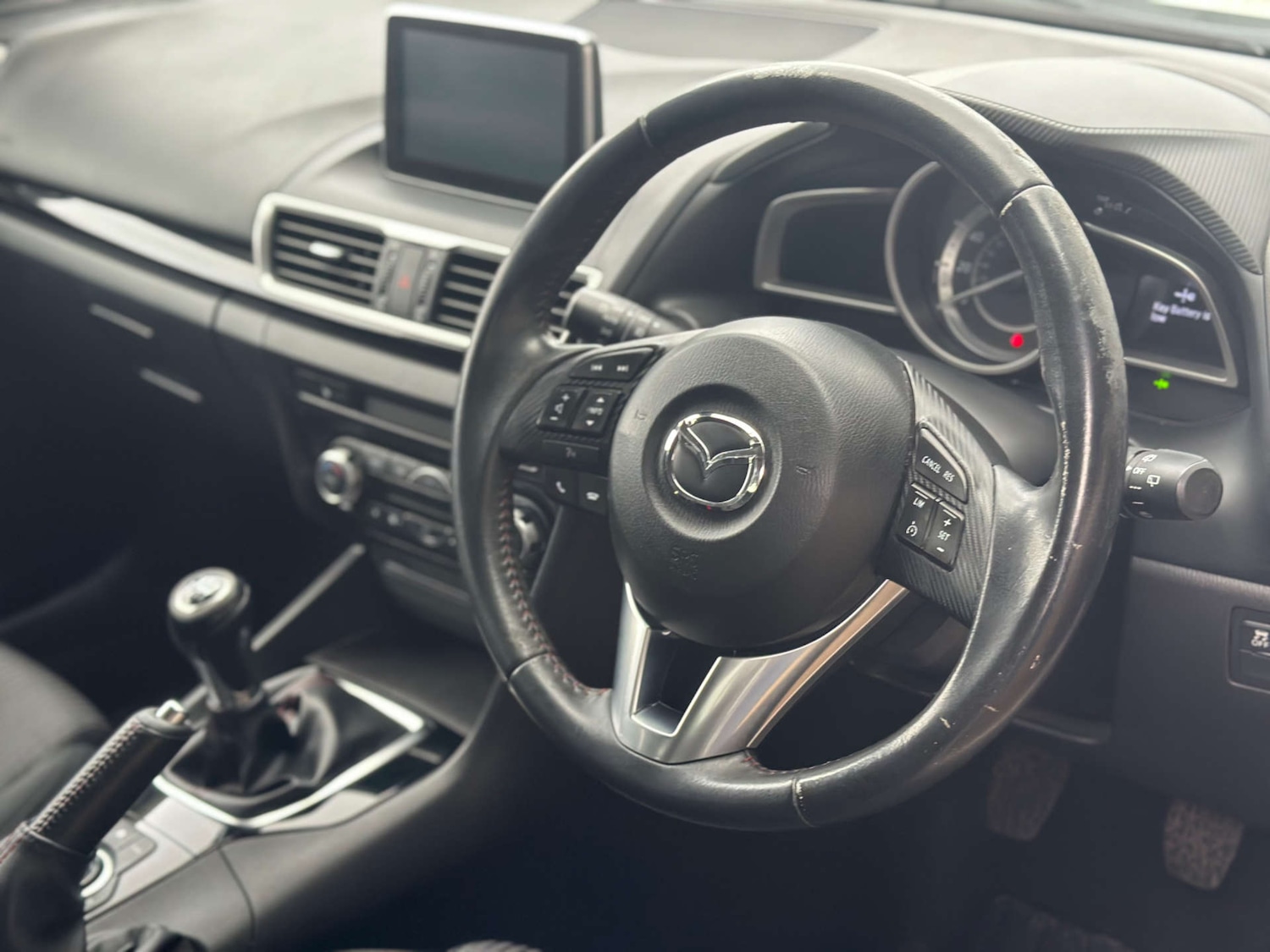 Used Mazda Mazda3 2015 for sale - 77173427: Photo 9