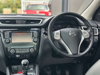 Used Nissan Qashqai 2016 for sale - 79375657: Photo