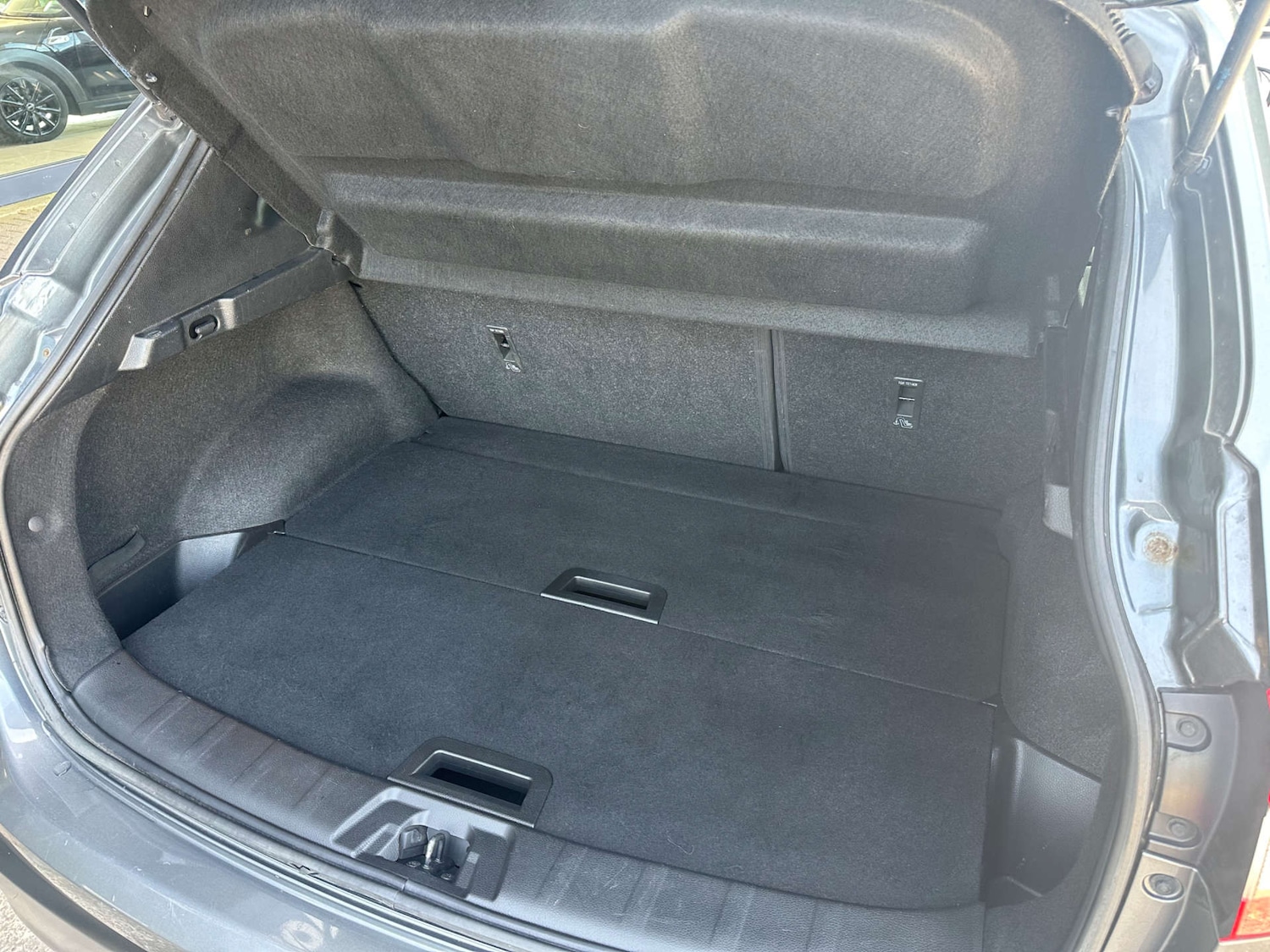 Used Nissan Qashqai 2014 for sale - 78167945: Photo 13