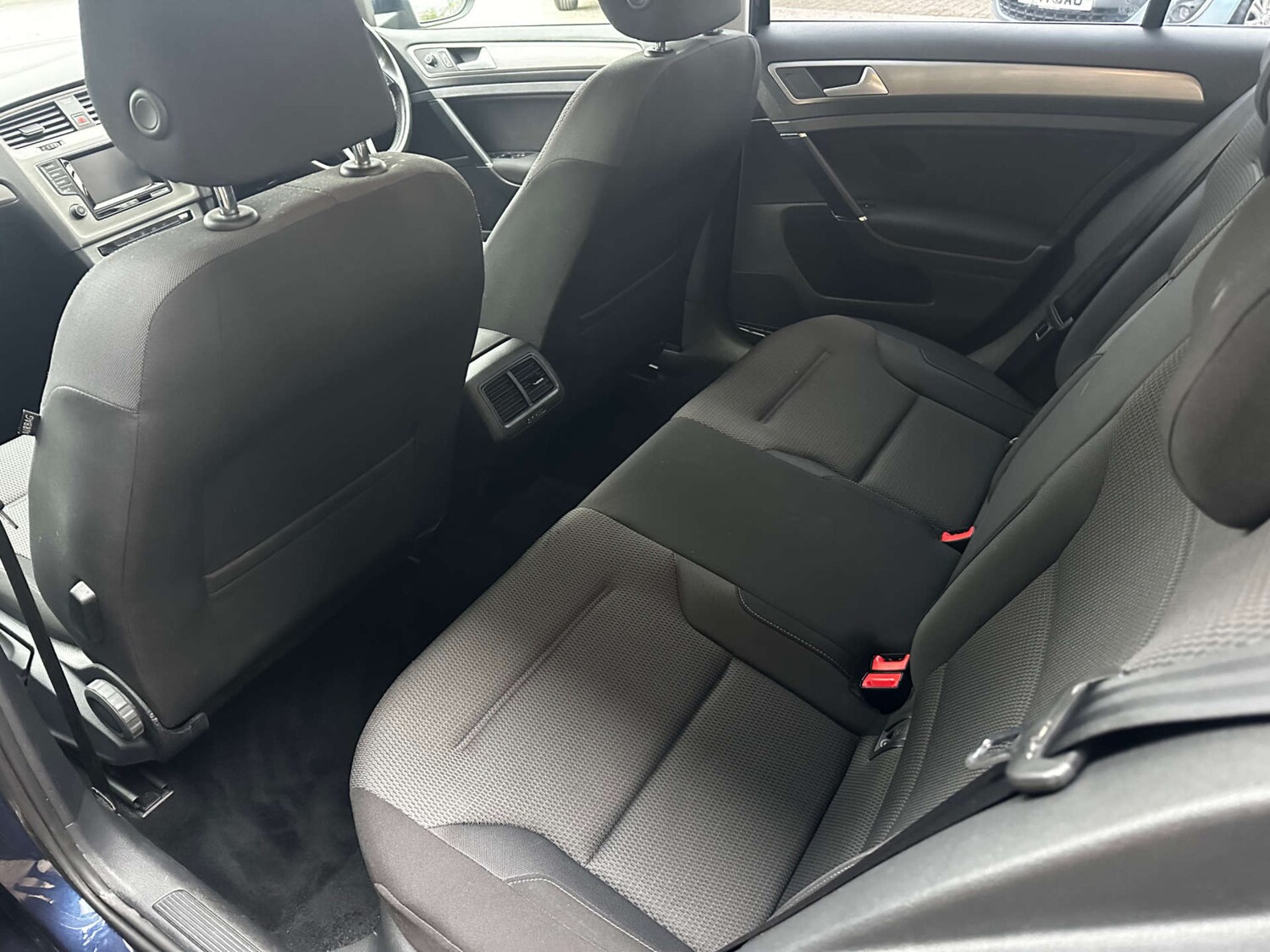 Used Volkswagen Golf 2015 for sale - 77745587: Photo 20