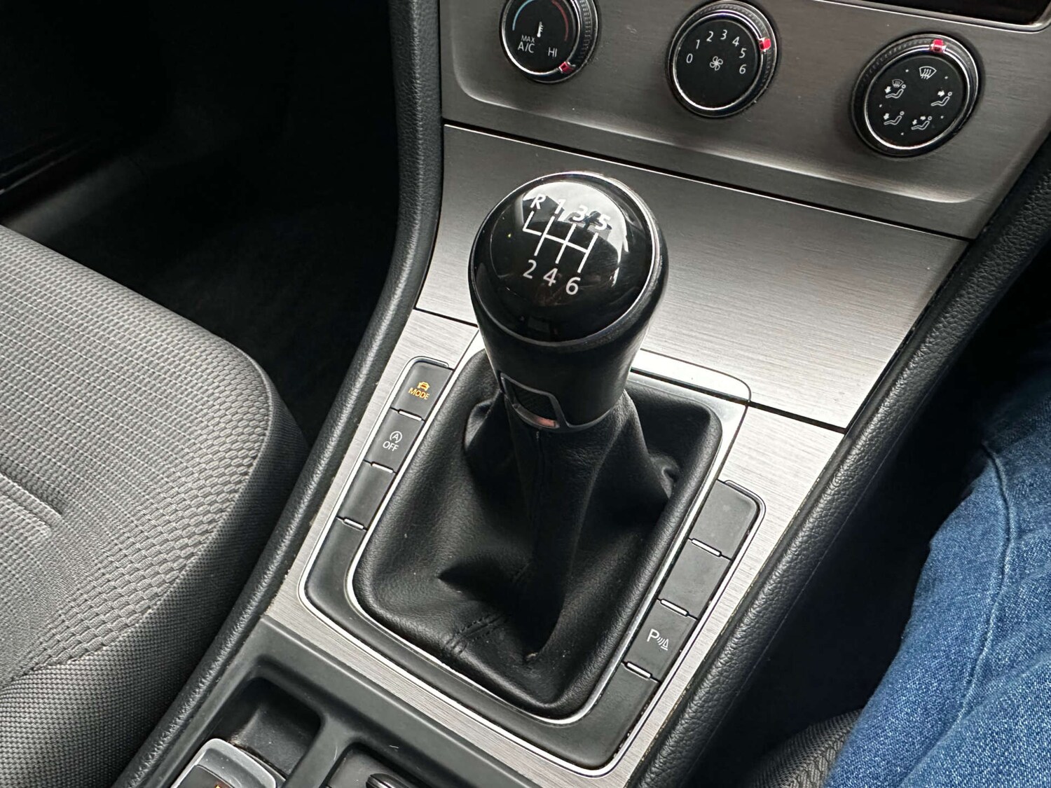 Used Volkswagen Golf 2015 for sale - 77745587: Photo 21