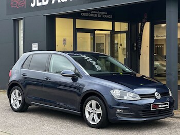 Used Volkswagen Golf 2015 for sale - 77745587: Photo