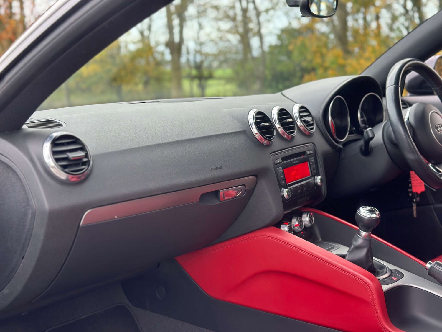 Used Audi TT 2012 for sale - 76696661: Photo 12