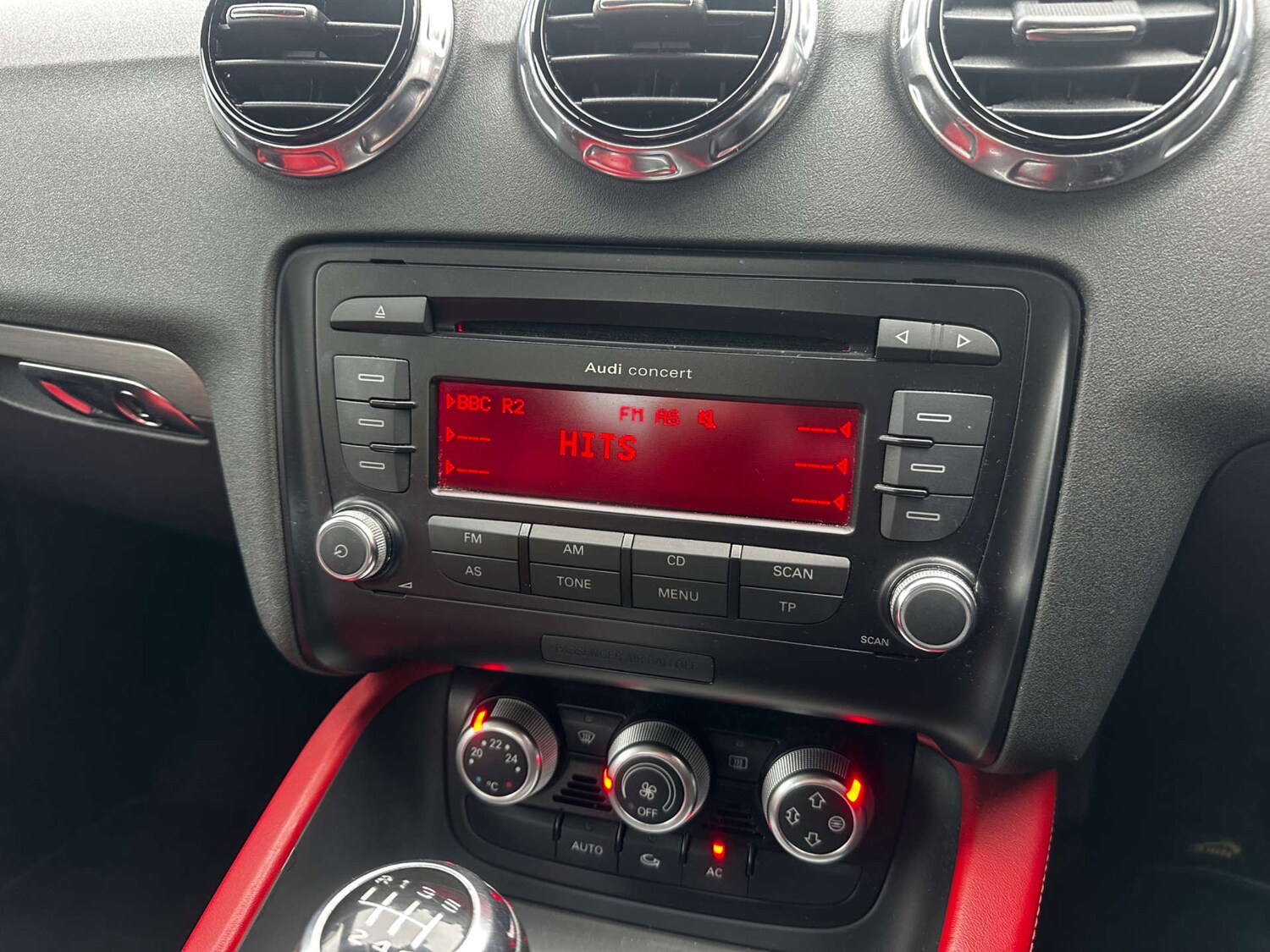 Used Audi TT 2012 for sale - 76696661: Photo 17