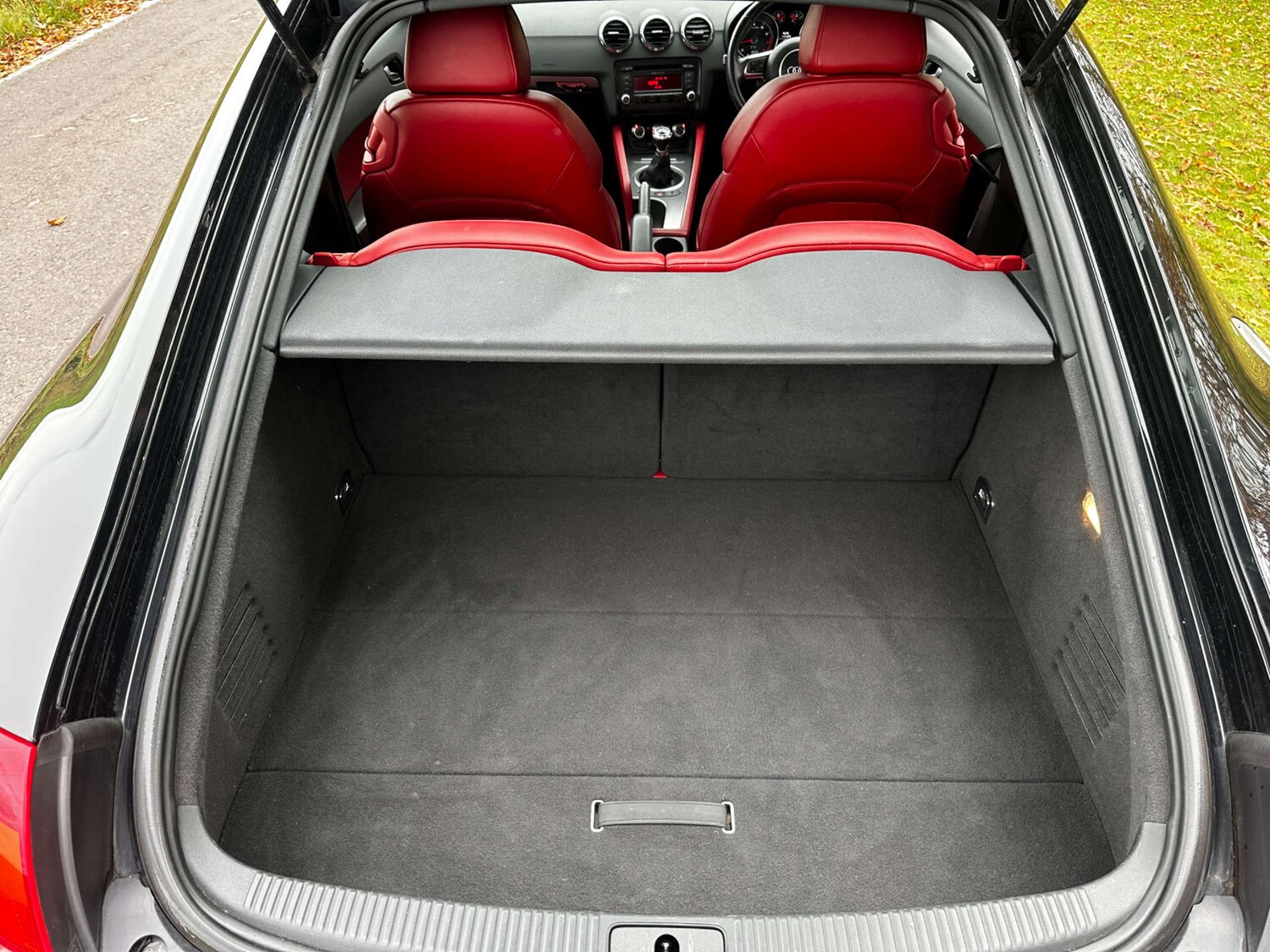 Used Audi TT 2012 for sale - 76696661: Photo 19