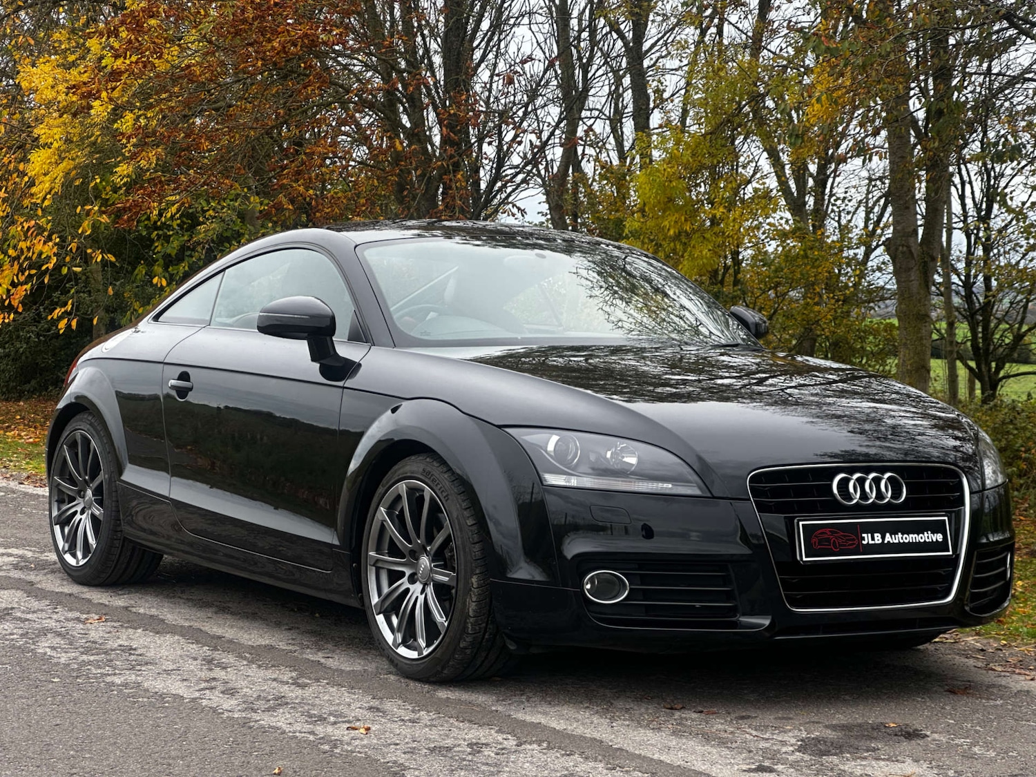 Used Audi TT 2012 for sale - 76696661: Photo 2