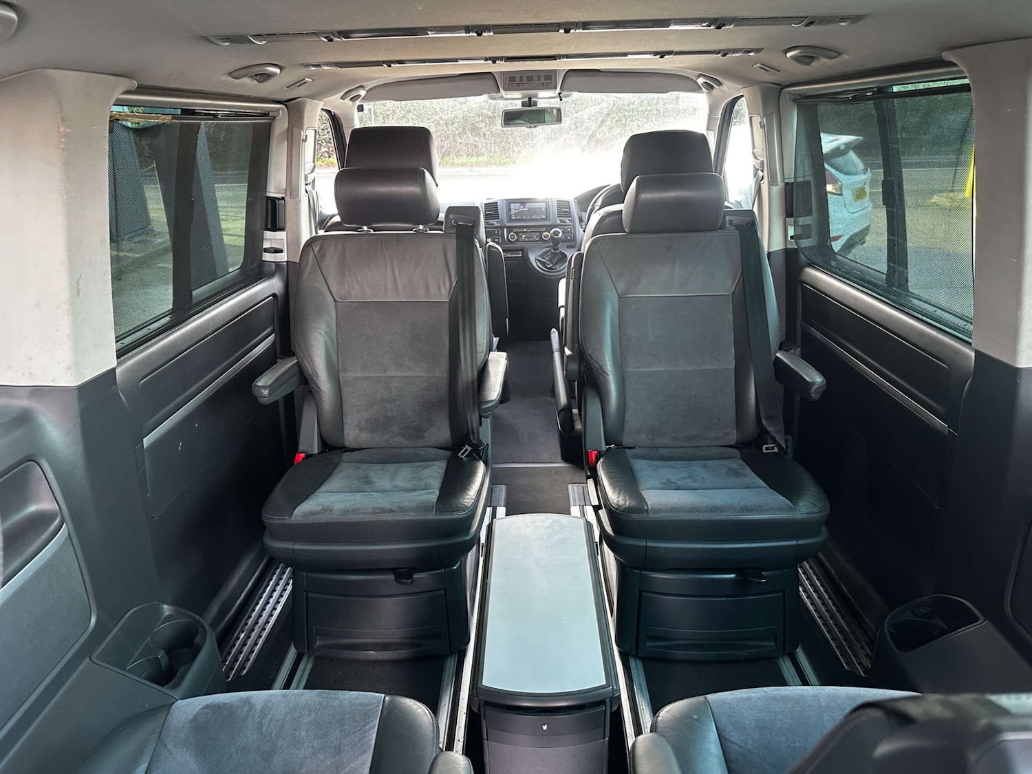 Used Volkswagen Caravelle 2010 for sale - 77160631: Photo 15