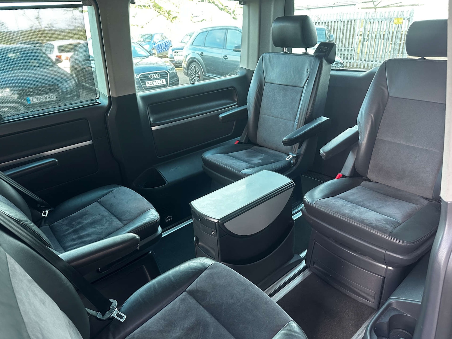 Used Volkswagen Caravelle 2010 for sale - 77160631: Photo 17