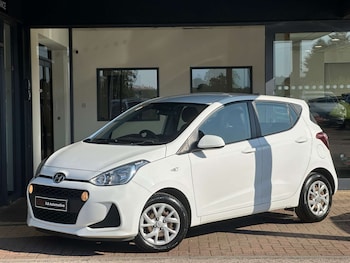 Used Hyundai i10 2018 for sale - 79375641: Photo