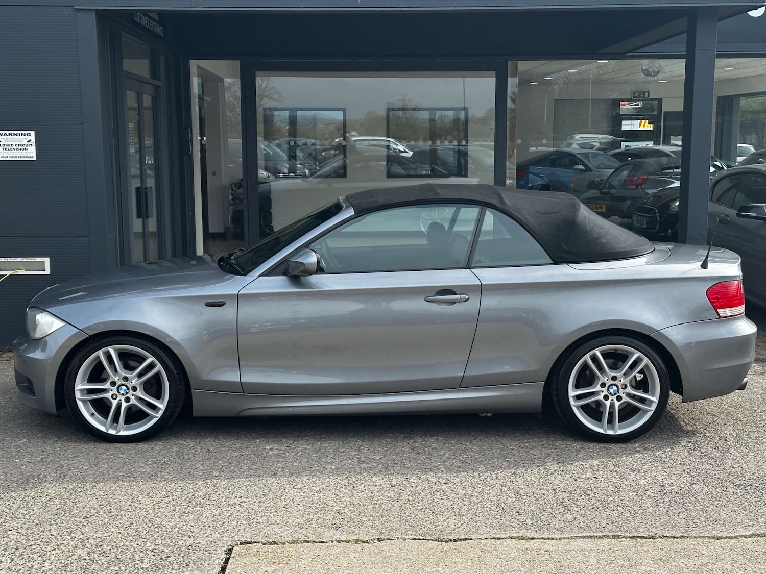 Used BMW 1 Series 2010 for sale - 77916436: Photo 9