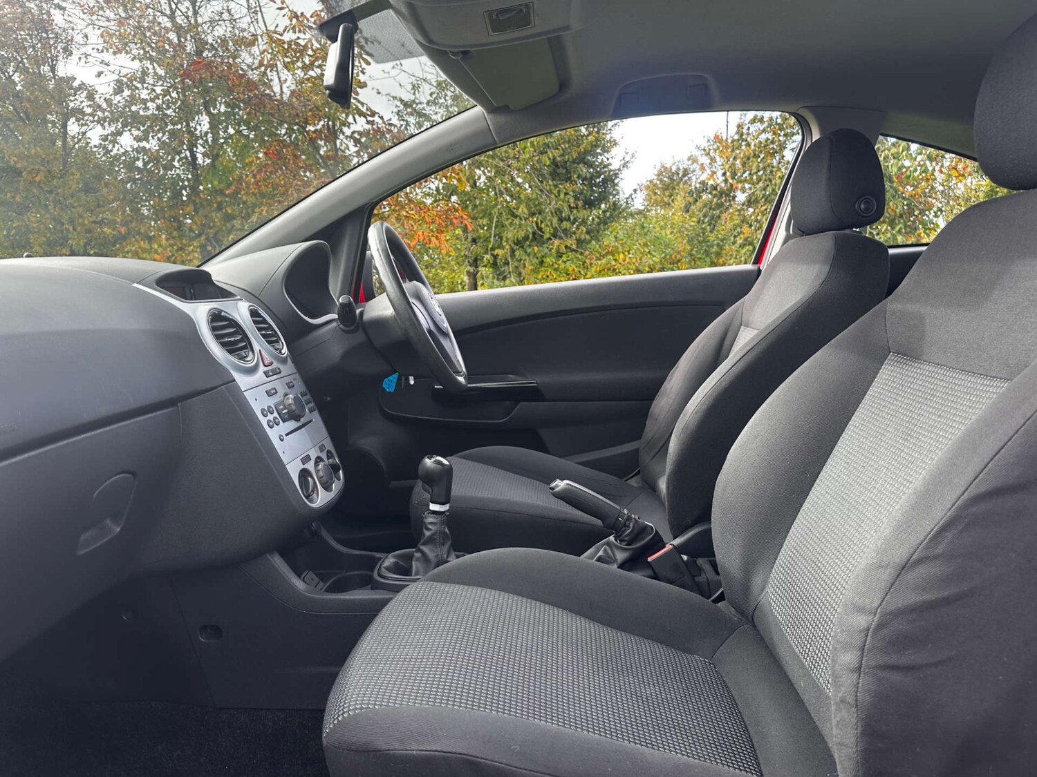 Used Vauxhall Corsa 2013 for sale - 76696659: Photo 8