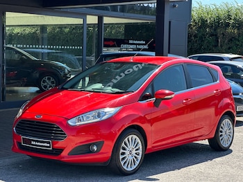 Used Ford Fiesta 2015 for sale - 79341316: Photo