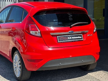 Used Ford Fiesta 2015 for sale - 79341316: Photo